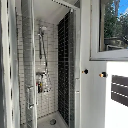 Apartment Dependance Neuve Entre Et Nature, Climatisee Avec Vue *
