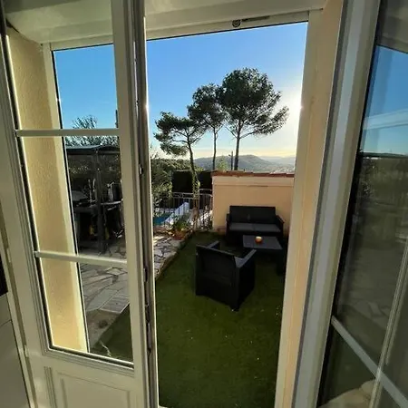 Apartment Dependance Neuve Entre Et Nature, Climatisee Avec Vue Le Castellet (Var)